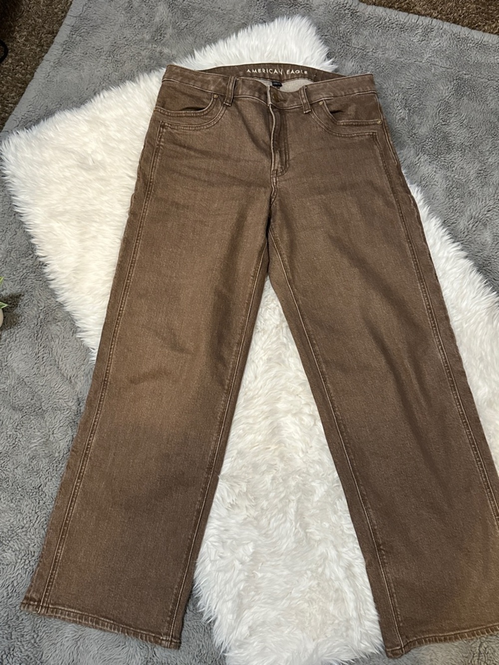 American Eagle Outfitters Brown High-Rise Jeans - Picture 9 of 9